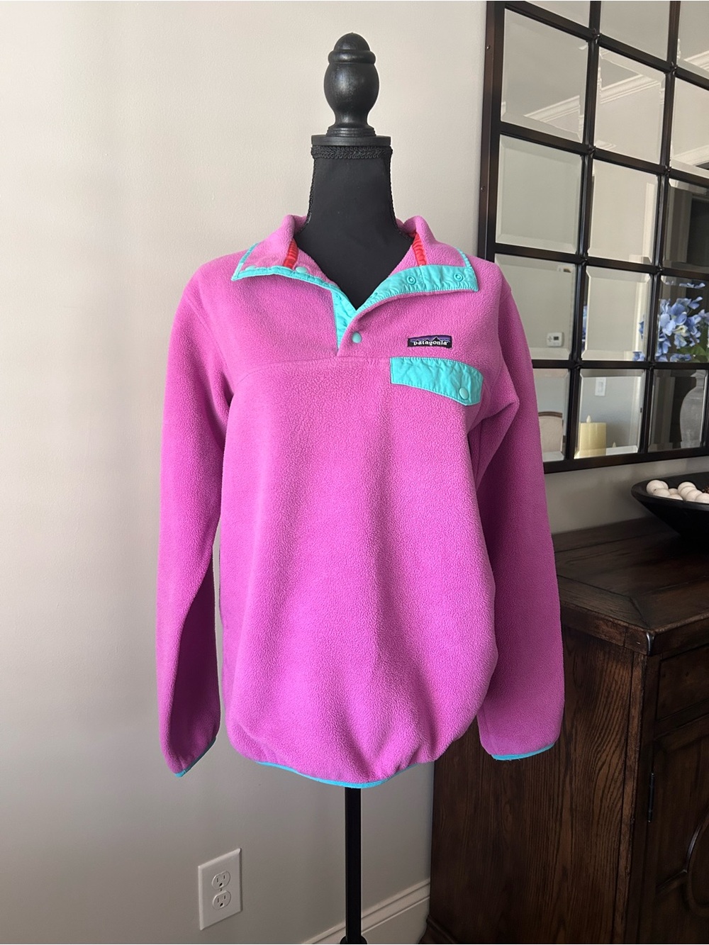 Patagonia pink Lightweight Synchilla Snap-T pullover